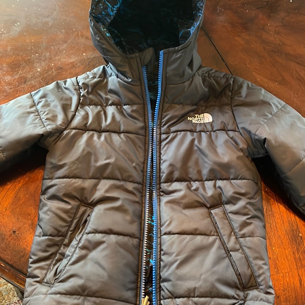 Kids reversible hooded North Face jacket